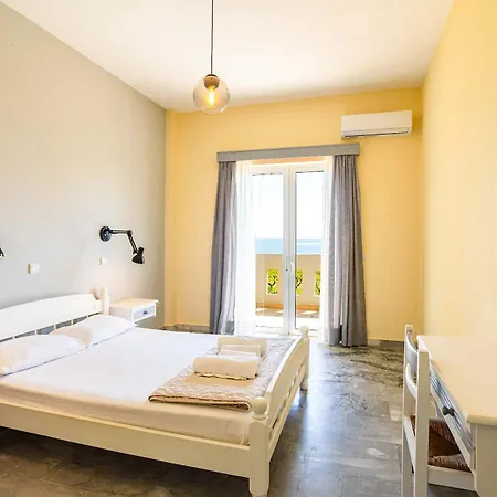 Beachfront Nest Memi Koroni-seaheaven House A1 아파트 *